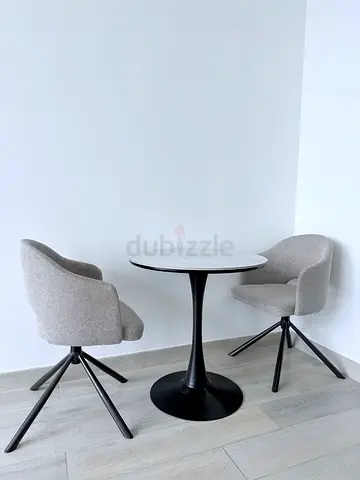 Dining set (2 chairs)