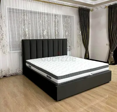 Stylish Brand new Queen size bed storage double bed family bed Queen bed medical mattress