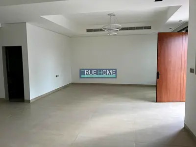 للبيع فيلا بعجمان الزاهيه