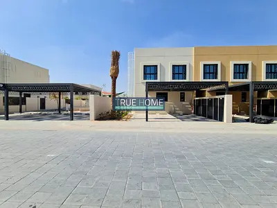 Corner Villa | Freehold |  Enjoy up to 50% savings on electricity bill
