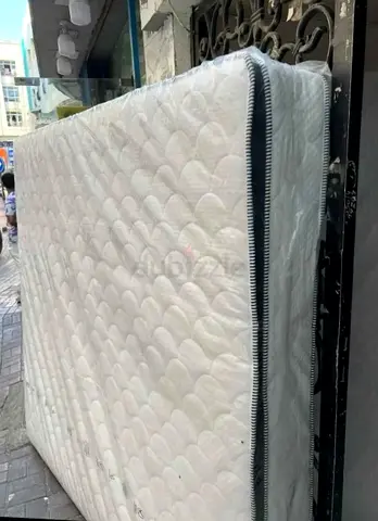 Top pillow mattress 180x200cm King size.  Same day delivery available