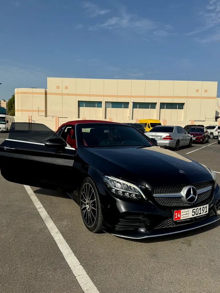 Mercedes-Benz C-Class 2019 — photo 1 of 14