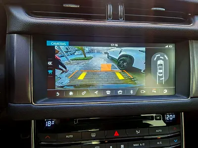 2018 Jaguar XF 照片 13