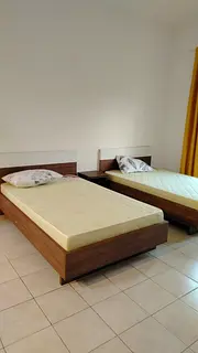 Executive BedSpace available in Discovery Gardens near Metro station