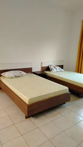 Executive BedSpace available in Discovery Gardens near Metro station