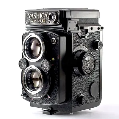 Yashica Mat 124G Medium Format 120 Film Camera with Box, Leather Case, Flash and Accessories - Mint