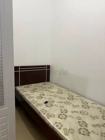 Executive Ladies Bed Space Available in Shabia 10