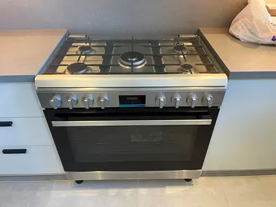 Inside fan gas cooker with digital timer 90cm