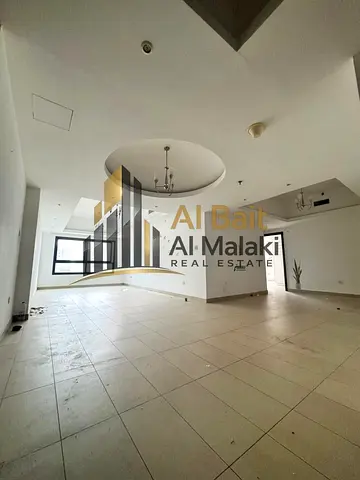 سكن عائلي راقي: غرفتين ماستر مع بلكونين وتكييف مجاني بالكامل