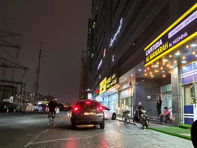 1500 SQRFT SHOP FOR RENT GOOD,SUPERMARKET READY ,CAFATETRIA,GENTS SALOON,LADIES SALOON,LAUNDRY,TYPING CENTER ON DUBAI SHARJAH BORDER NEX TO LULU AL NA