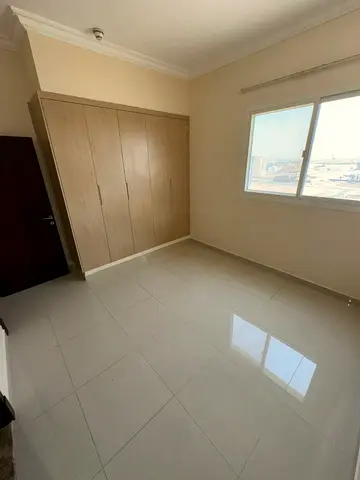 1bedroom flat in jurf3 ajman for yearly rent new building