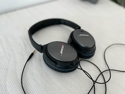 Bose headphones QC25 QuietComfort 25 Noise Cancelling - Great Condition