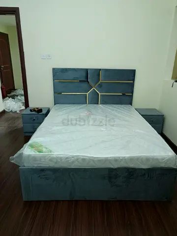 Brand new king size bed with matter for selling