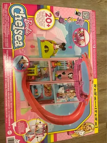 CLEARANCE BRAND NEW BARBIE CHELSEA TRANSFORMING PLAYHOUSE