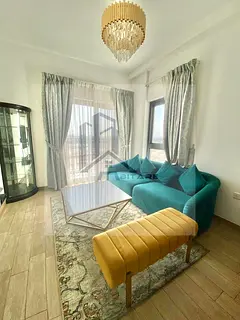 Furnished 3-Bed for RENT-Chiller free