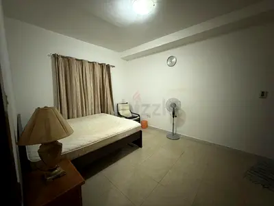 Room available for  families/working ladies