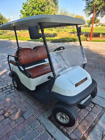 Golf Car - 4 Seaters - Jumeirah Golf Estatew