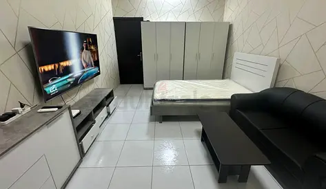 Flatmate (room in downtown) 50% discount