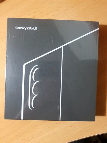 Samsung Galaxy Z Fold 7 — Sealed Box TDRA Warranty UAE version Black colour 1 TB 16Gb model SM F966B