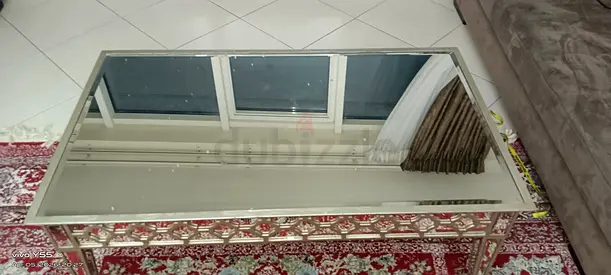 Elegant Glass centre Table