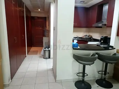 Premium Studio Apartment Sharing | Discovery Gardens Bldg 27 | 5-Min to Metro