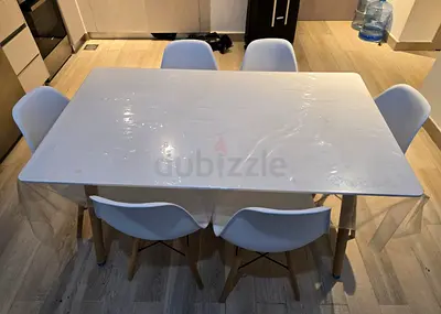 Modern 6-Seater Dining Table with White Molded Chairs