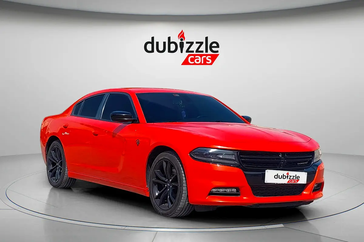 Dodge Charger 2018 — photo 1 of 13