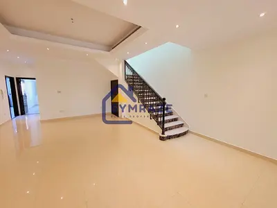 فيلا مُجددة بالكامل | فيلا ضمن مجمع سكني مع مسبح مشترك