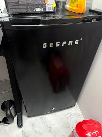 Geepas small fridge