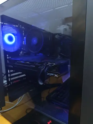 Gaming pc Ryzen 7 5800 with rx7700xt