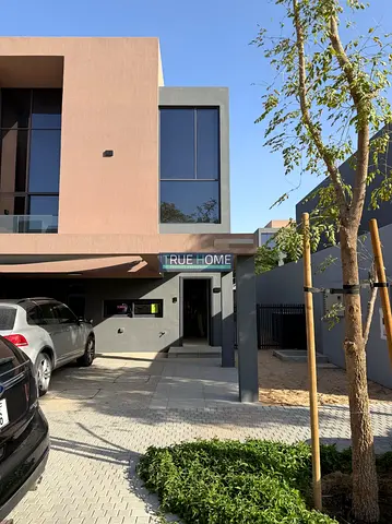 Kaya 3 BR Town House Corner