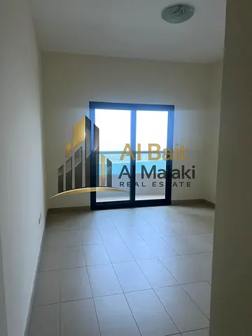 الشارقه الخان