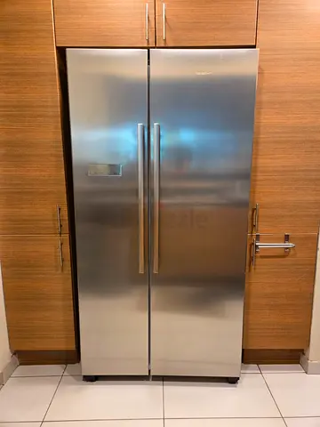 REDUCED: Siemens Fridge Freezer - less than 12 months old - like new!