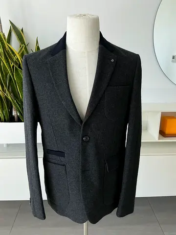 Peter Werth: Charcoal grey mens blazer (single-breasted)