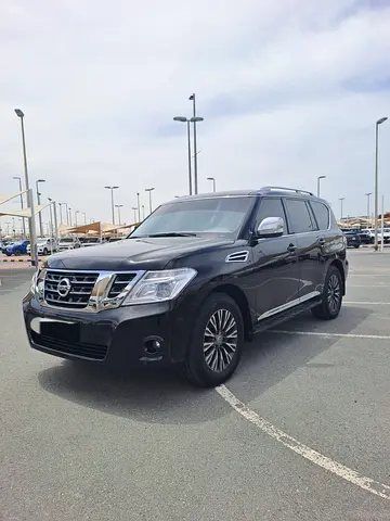 Nissan Patrol LE Titanium 2013 - GCC Specs V8 Big Engine Very Clean Car