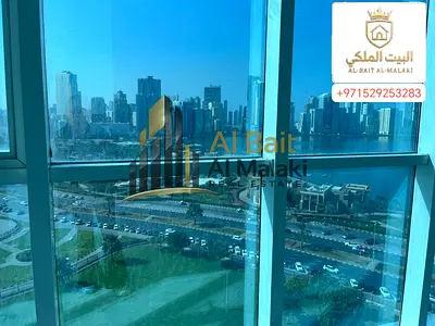 Office for rent in Sharjah, Al Majaz 2 1800 sq m Spacious space Free central air conditioning (included) Free parking Very elegant reception