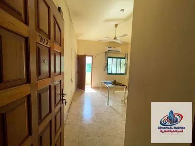 شقة غرفة وصالة للإيجار في النباعة مع بلكونة موقع مميز قريب من جميع الخدمات مساحة مناسبة وسعر جيد وسهوله فى السداد