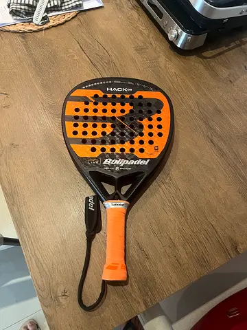 Bullpadel Hack 04 Padel Racket — Good Condition
