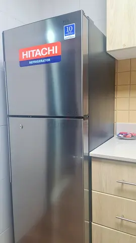 Hitachi Fridge 330L
