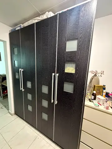 4 door wardrobe