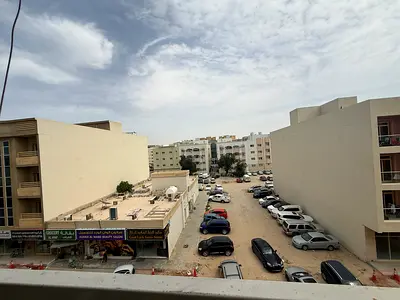 Luxury 1bhk for bachelor any contrary aven Africa no problem in new Muwaileh