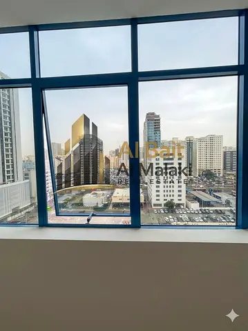 ثلاث غرف وصالة - تقبل شيرينغ