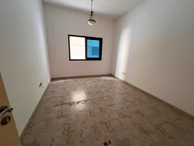 موقع مميز | تكييف مجاني | جيم ومسبح مجاني | خزائن بالحائط | غرفة غسيل | مساحة واسعة وتصميم عملي، تقع في المجاز 3 بالشارقة، قريب من جميع الخدمات