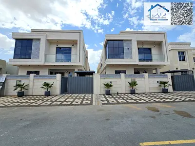 A modern, 5-bedroom villa with a prime location. Ground and first floors, behind Al Qabail Mall. Ready to move in, available for freehold ownership wi