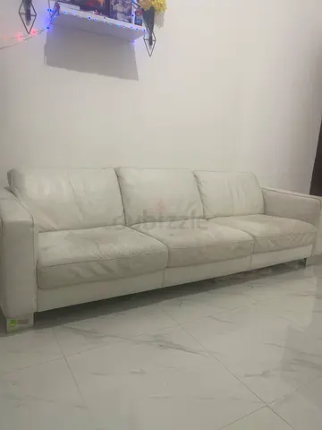 White 3-seater leather sofa - good condition