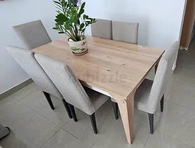 Modern Wooden and White Dining Table with Six Chairs