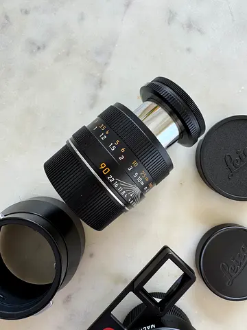 Leica Macro Elmar 90mm f4 + macro adapter