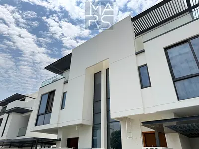 Distress Deal | 4BR Villa | Ajmal Makan