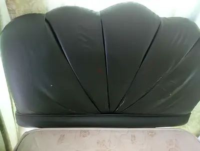 Elegant Black Head Single Bed for Sale