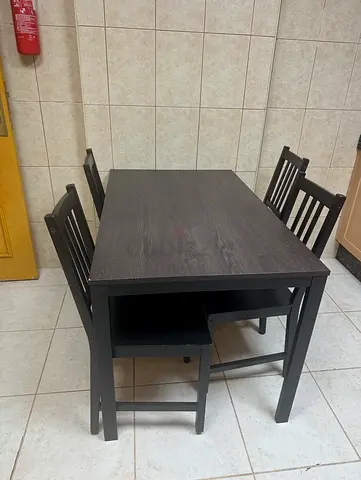 IKEA Extendable Dining Table + 4 Chairs